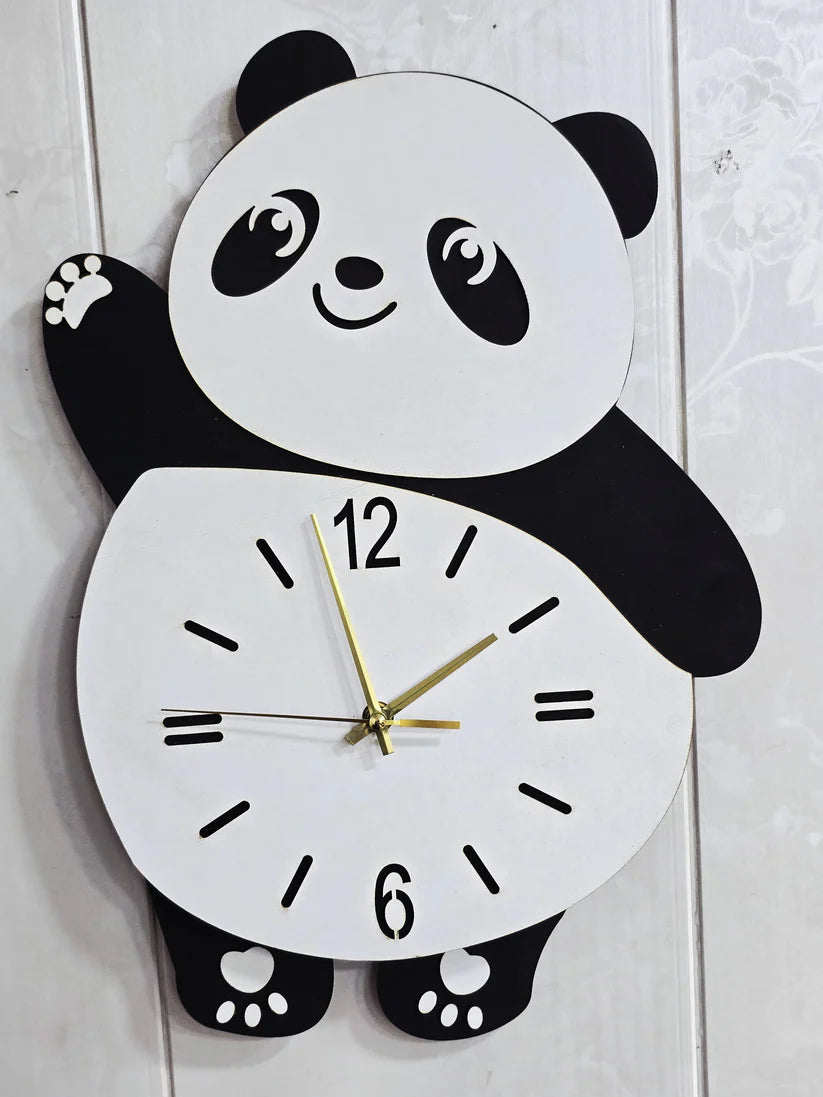 Shy Panda Creative Wall-Hanging Clock